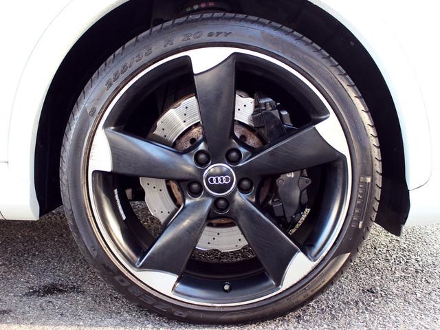 RS Q3 ベースグレード 禁煙車 ダイヤモンドステッチレザーシート パワーシート&ヒーター オートマチックテールゲート 20インチアルミホイール アシスタンスパッケージ BOSEサウンドシステム MMIナビゲーション TV(18枚目)