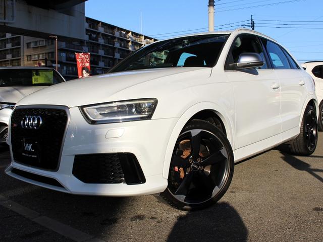 RS Q3 ベースグレード 禁煙車 ダイヤモンドステッチレザーシート パワーシート&ヒーター オートマチックテールゲート 20インチアルミホイール アシスタンスパッケージ BOSEサウンドシステム MMIナビゲーション TV(28枚目)