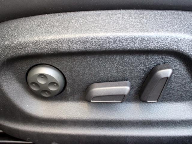 RS Q3 ベースグレード 禁煙車 ダイヤモンドステッチレザーシート パワーシート&ヒーター オートマチックテールゲート 20インチアルミホイール アシスタンスパッケージ BOSEサウンドシステム MMIナビゲーション TV(59枚目)