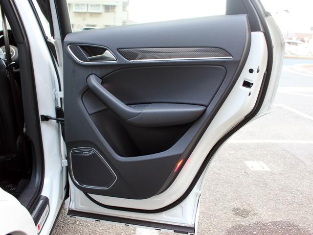 RS Q3 ベースグレード 禁煙車 ダイヤモンドステッチレザーシート パワーシート&ヒーター オートマチックテールゲート 20インチアルミホイール アシスタンスパッケージ BOSEサウンドシステム MMIナビゲーション TV(68枚目)
