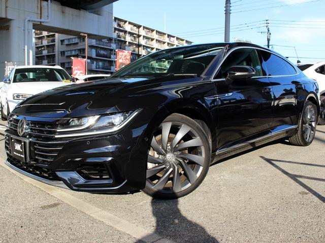 アルテオン ＴＳＩ　４モーション　Ｒラインアドバンス　禁煙車　ディスカバープロナビゲーション　ＴＶ　３６０°カメラ　アクティブインフォディスプレイ　ＤＣＣ　ＡＣＣ　ＢＳＭ　ＨＵＤ　電動レザーシート＆ヒーター　リアシートｊヒーター　パワーリアハッチ（5枚目）