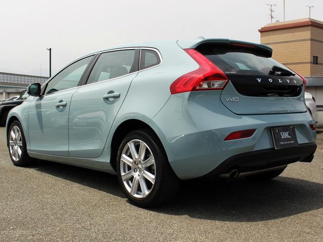 Ｖ４０ Ｔ３　クラシックエディション　１オーナー　パノラミックサンルーフ　ブロンズレザーシート　前後シートヒーター　ＡＣＣ　ＢＳＭ　純正ナビゲーション　バックカメラ　ＴＶ　ＬＥＤヘッドライト　ｈａｒｍａｎ／ｋａｒｄｏｎサウンドシステム（30枚目）