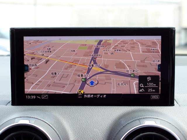 純正ナビゲーションを備え、フルセグＴＶ・ＤＶＤの視聴やブルートゥース接続での音楽再生等をお楽しみいただけます。