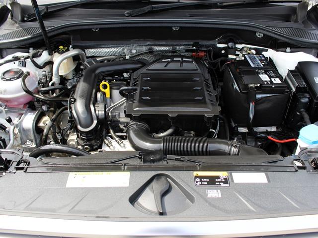 エンジンに異音やオイル滲み、漏れなどはございませんのでご安心ください。詳しくはフリーコール００７８−６０４１−９７６７までお電話下さい