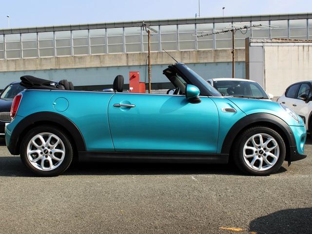 MINI クーパー コンバーチブル 禁煙車 ペッパーパッケージ 純正ナビゲーション バックカメラ シートヒーター LEDヘッドライト コンフォートアクセス インテリジェントセーフティ ユニオンジャックテールランプ アイドリングストップ(34枚目)