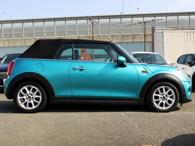 MINI クーパー コンバーチブル 禁煙車 ペッパーパッケージ 純正ナビゲーション バックカメラ シートヒーター LEDヘッドライト コンフォートアクセス インテリジェントセーフティ ユニオンジャックテールランプ アイドリングストップ(38枚目)