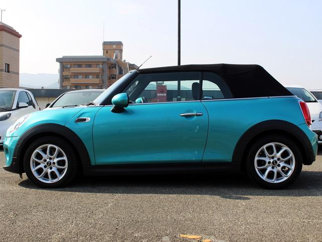 MINI クーパー コンバーチブル 禁煙車 ペッパーパッケージ 純正ナビゲーション バックカメラ シートヒーター LEDヘッドライト コンフォートアクセス インテリジェントセーフティ ユニオンジャックテールランプ アイドリングストップ(39枚目)