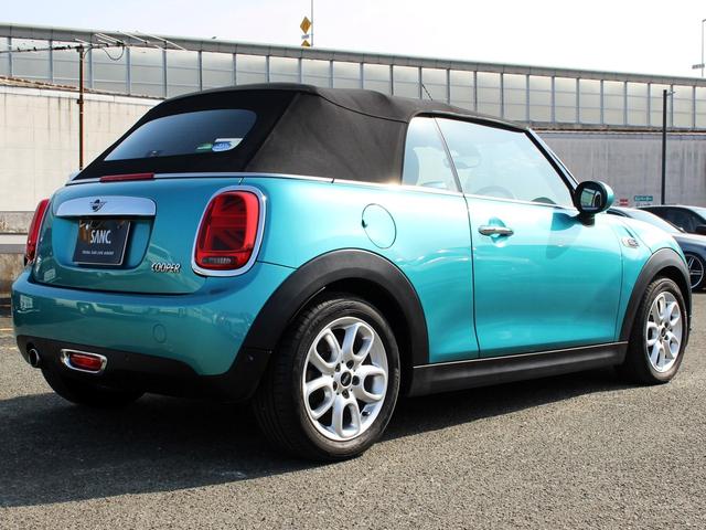 MINI クーパー コンバーチブル 禁煙車 ペッパーパッケージ 純正ナビゲーション バックカメラ シートヒーター LEDヘッドライト コンフォートアクセス インテリジェントセーフティ ユニオンジャックテールランプ アイドリングストップ(41枚目)