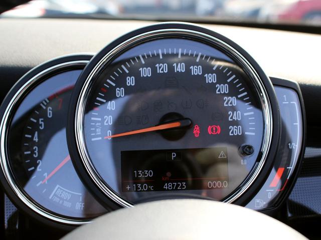 MINI クーパー コンバーチブル 禁煙車 ペッパーパッケージ 純正ナビゲーション バックカメラ シートヒーター LEDヘッドライト コンフォートアクセス インテリジェントセーフティ ユニオンジャックテールランプ アイドリングストップ(51枚目)