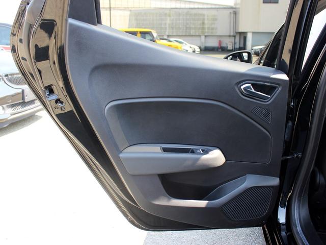 ルーテシア インテンス 禁煙車 アダプティブクルーズコントロール ブラインドスポットアシスト アクティブブレーキ バックカメラ BOSEサラウンドサウンド カープレイ・アンドロイドオート LEDピュアビジョン ETC(61枚目)