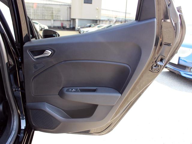 ルーテシア インテンス 禁煙車 アダプティブクルーズコントロール ブラインドスポットアシスト アクティブブレーキ バックカメラ BOSEサラウンドサウンド カープレイ・アンドロイドオート LEDピュアビジョン ETC(62枚目)