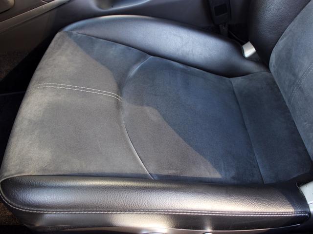 ケイマン S スポーツクロノパッケージ 禁煙車 純正ナビゲーション TV ブルートゥース レザーアルカンタラシート シートヒーター 電動リクライニング バイキセノンヘッドライト PASM 電動リアウイング ETC(7枚目)