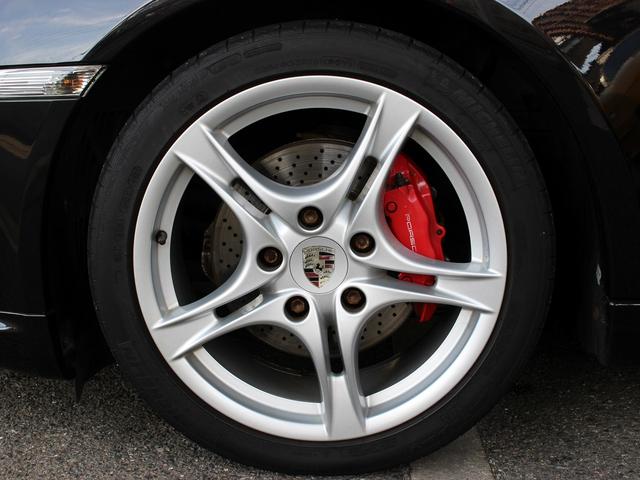 ケイマン S スポーツクロノパッケージ 禁煙車 純正ナビゲーション TV ブルートゥース レザーアルカンタラシート シートヒーター 電動リクライニング バイキセノンヘッドライト PASM 電動リアウイング ETC(19枚目)