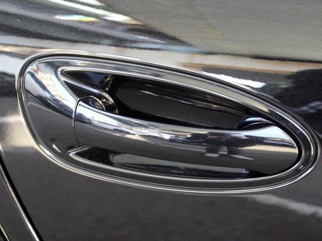 ケイマン S スポーツクロノパッケージ 禁煙車 純正ナビゲーション TV ブルートゥース レザーアルカンタラシート シートヒーター 電動リクライニング バイキセノンヘッドライト PASM 電動リアウイング ETC(77枚目)