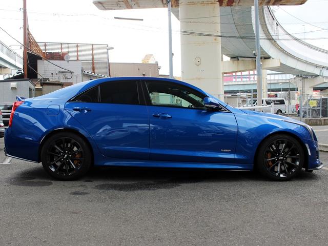 キャデラックATS-V ベクターブルースペシャル 限定車 禁煙車 純正ナビゲーション TV リアビューカメラ 電動レザーアルカンタラシート&ヒーター HUD BOSEサラウンドシステム ダークフィニッシュ鍛造アルミホイール ダークゴールドキャリパー(35枚目)