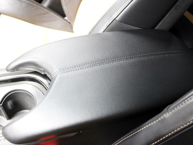 キャデラックATS-V ベクターブルースペシャル 限定車 禁煙車 純正ナビゲーション TV リアビューカメラ 電動レザーアルカンタラシート&ヒーター HUD BOSEサラウンドシステム ダークフィニッシュ鍛造アルミホイール ダークゴールドキャリパー(52枚目)