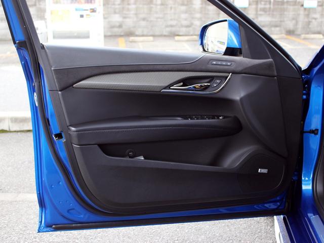 キャデラックATS-V ベクターブルースペシャル 限定車 禁煙車 純正ナビゲーション TV リアビューカメラ 電動レザーアルカンタラシート&ヒーター HUD BOSEサラウンドシステム ダークフィニッシュ鍛造アルミホイール ダークゴールドキャリパー(61枚目)