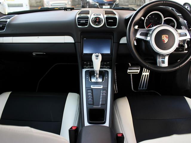 ケイマン ベースグレード　禁煙車　２０１６年モデル　スポーツクロノパッケージ　クラリオン製純正ナビゲーション　ＴＶ　バックカメラ　シートヒーター　キセノンヘッドライト　パーキングセンサー　ＢＯＳＥサウンドシステム　　ＥＴＣ（29枚目）