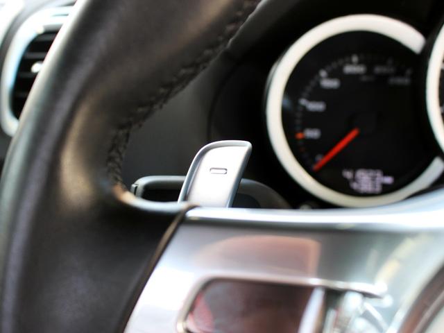 ケイマン ベースグレード　禁煙車　２０１６年モデル　スポーツクロノパッケージ　クラリオン製純正ナビゲーション　ＴＶ　バックカメラ　シートヒーター　キセノンヘッドライト　パーキングセンサー　ＢＯＳＥサウンドシステム　　ＥＴＣ（31枚目）