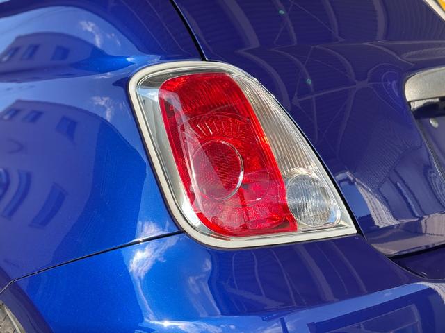 テールレンズも綺麗なコンディションを保ちます