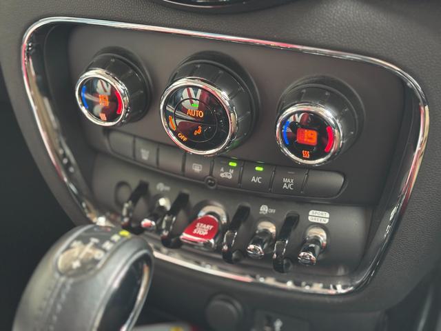 ＭＩＮＩ クーパーＤ　クラブマン　弊社ユーザー様車両　ワンオーナー　カーボンクリーニング（44枚目）