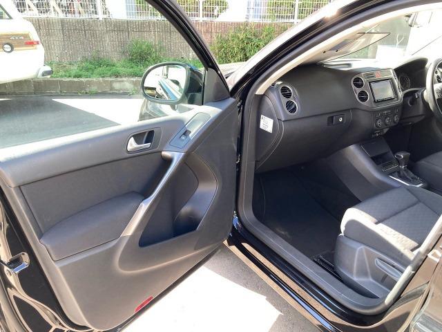 VOLKSWAGEN TIGUAN TRACK&FIELD