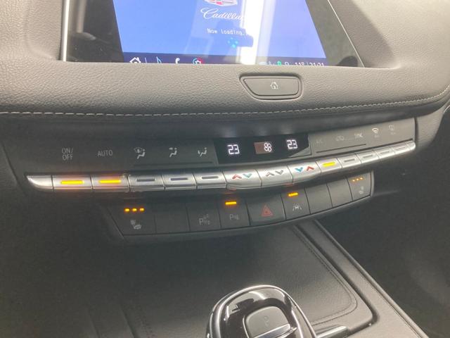 キャデラックＸＴ４ プレミアム　ドラレコ前後　黒革　デジタルミラー　３６０°カメラ　シートヒーター　ＡｐｐｌｅＣａｒＰｌａｙ　ＡｎｄｒｏｉｄＡｕｔｏ　パドルシフト　パワーバックドア　純正ナビ　ＢＯＳＥ　純正１８ＡＷ　ハンドルヒーター（41枚目）