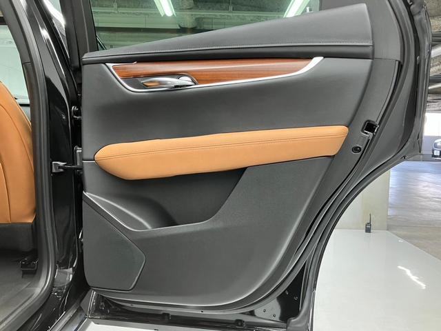 キャデラックＸＴ５ プレミアム　１オーナー　デジタルミラー　ワイヤレス充電　純正１８ＡＷ　ＡｐｐｌｅＣａｒＰｌａｙ　ＡｎｄｒｏｉｄＡｕｔｏ　３６０°カメラ　ヘッドアップディスプレイ　パドルシフト　Ｆ・Ｓ・Ｂカメラ（59枚目）