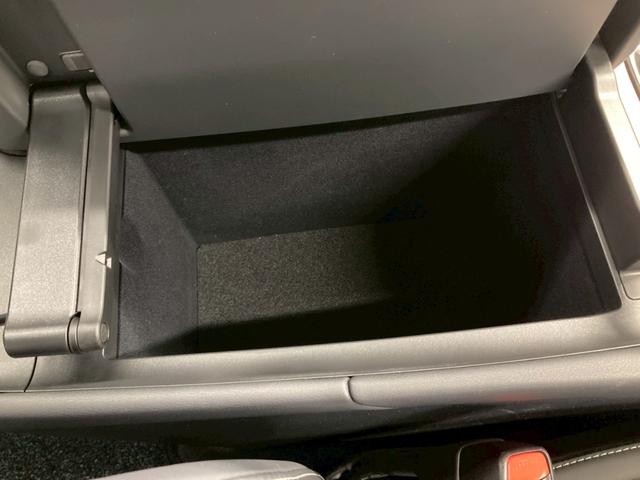 ＲＸ ＲＸ３５０ｈ　バージョンＬ　１オーナー　パノラマルーフ　黒ハーフレザー　純正２１ＡＷ　内蔵型ドラレコ　全席シートヒーターベンチレーション　ワイヤレス充電　デジタルミラー　後席電動リクライニング　ヘッドアップディスプレイ（41枚目）
