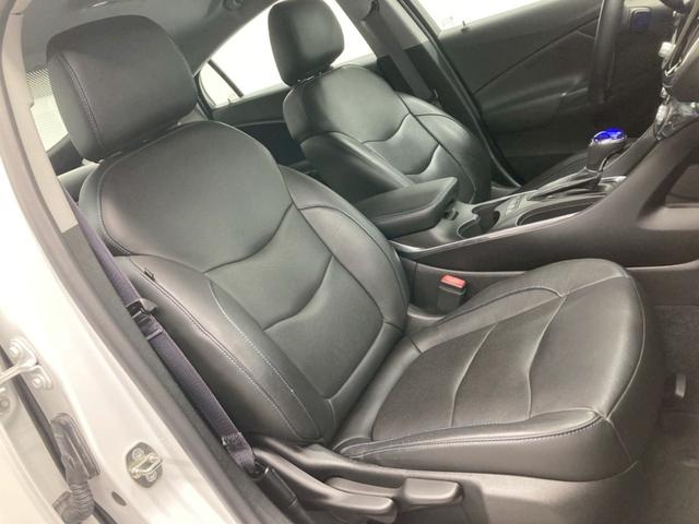 シボレー ボルト プレミア 国内未導入車 PHEV 黒レザー Apple CarPlay 純正17AW BOSE 充電ケーブル 前後シートヒーター ハンドルヒーター Bカメラ ETC レーンキープ オートチェック確認済(4枚目)