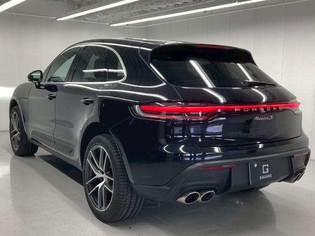 マカン マカンＳ　１オーナー　パノラマルーフ　黒ハーフレザー　ＢＯＳＥサラウンド　Ｍａｃａｎ　Ｓダークチタン純正２０ＡＷ　スポクロＰＫＧ　レーンキーピング　プライバシーガラスハンドルヒーターＬＥＤヘッドＰＤＬＳＰｌｕｓ（17枚目）