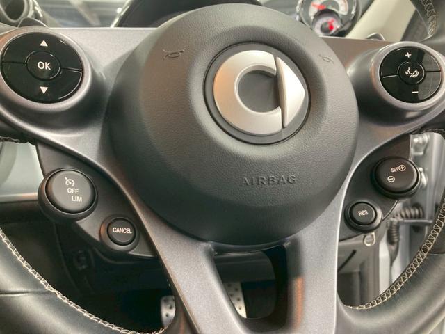 スマートフォーフォー ＢＲＡＢＵＳ　スポーツ　１オーナー　ガラスルーフ　黒レザー　純正１７ＡＷ　シートヒーター　ナビ・ＴＶチューナー　バックカメラ　レーンキープ　パーキングセンサー　クルコン　ＥＴＣ（33枚目）