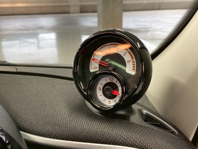 スマートフォーフォー ＢＲＡＢＵＳ　スポーツ　１オーナー　ガラスルーフ　黒レザー　純正１７ＡＷ　シートヒーター　ナビ・ＴＶチューナー　バックカメラ　レーンキープ　パーキングセンサー　クルコン　ＥＴＣ（35枚目）