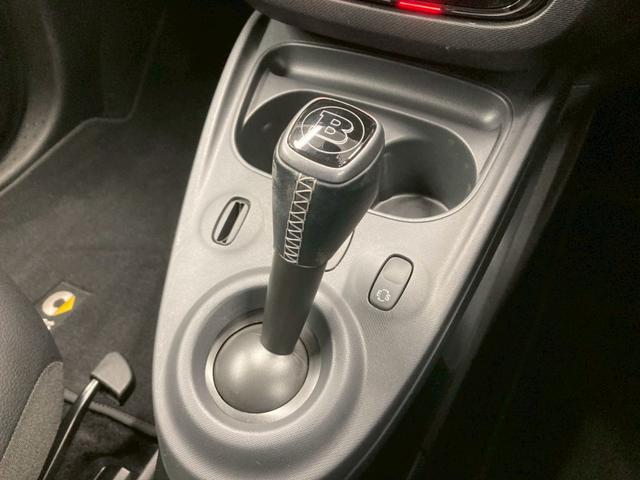 スマートフォーフォー ＢＲＡＢＵＳ　スポーツ　１オーナー　ガラスルーフ　黒レザー　純正１７ＡＷ　シートヒーター　ナビ・ＴＶチューナー　バックカメラ　レーンキープ　パーキングセンサー　クルコン　ＥＴＣ（43枚目）