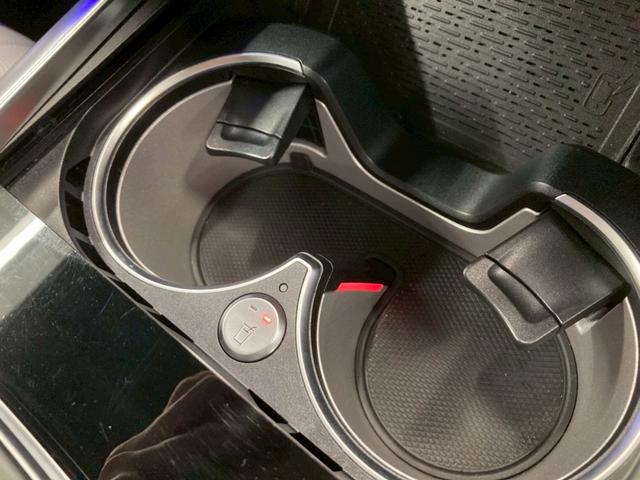 Ｇクラス Ｇ４５０ｄ　ローンチエディション　１オーナー　白レザー　Ｍａｎｕｆａｋｔｕｒプログラム・プラス　ボディ同色スペアタイヤリング　ドラレコ前後　ＡＭＧ純正２０ＡＷ　シートヒーター・ベンチレーション　Ｂｕｒｍｅｓｔｅｒ　ＣａｒＰｌａｙ（41枚目）
