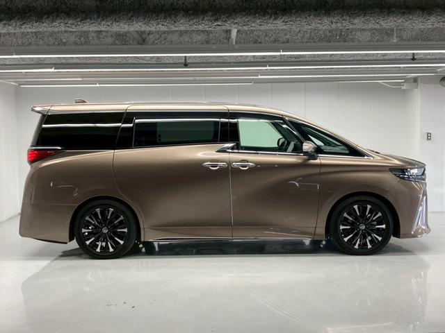 アルファードハイブリッド エグゼクティブラウンジ ユニバーサルステップ ブラックレザー 内蔵型ドラレコ TVキャンセラー 後席タブレット2個 フリップダウンモニター ムーンルーフ JBL 純正19AW 温冷シートデジタルミラー HUD ワイヤレス充電(13枚目)