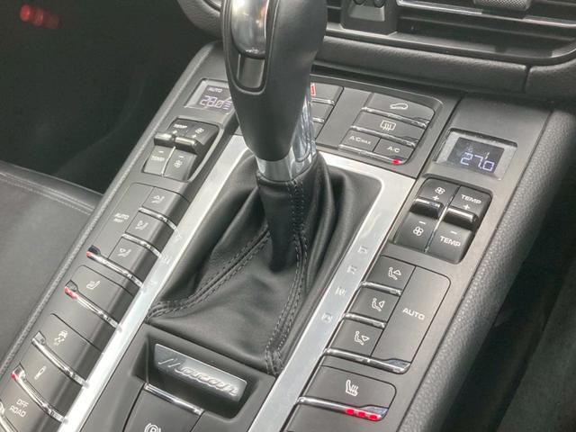 マカン マカンGTS ヴァルカノグレー メモリー付黒ハーフレザー RSスパイダー純正ブラック20AW BOSEサラウンド スポクロパッケージ プライバシーガラス ブラックLEDヘッドPDLS Plusシートハンドルヒーター(40枚目)