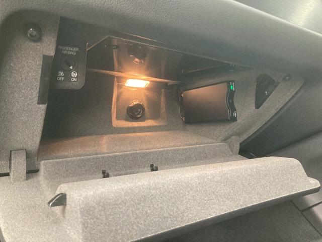 マカン マカンGTS ヴァルカノグレー メモリー付黒ハーフレザー RSスパイダー純正ブラック20AW BOSEサラウンド スポクロパッケージ プライバシーガラス ブラックLEDヘッドPDLS Plusシートハンドルヒーター(54枚目)