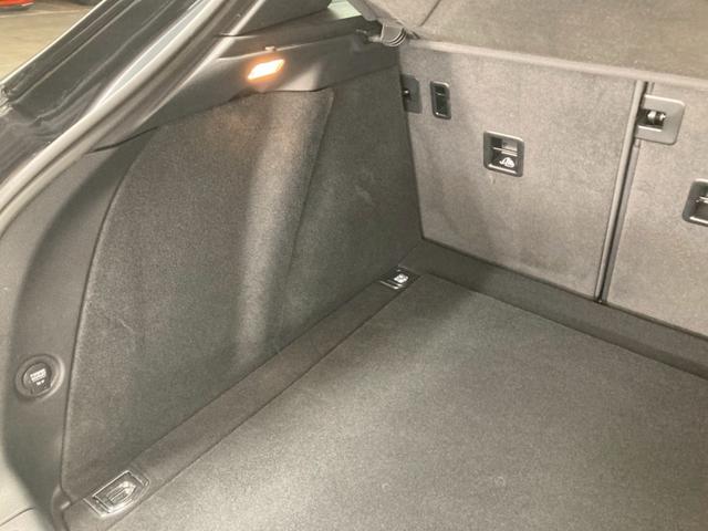 マカン マカンGTS ヴァルカノグレー メモリー付黒ハーフレザー RSスパイダー純正ブラック20AW BOSEサラウンド スポクロパッケージ プライバシーガラス ブラックLEDヘッドPDLS Plusシートハンドルヒーター(68枚目)