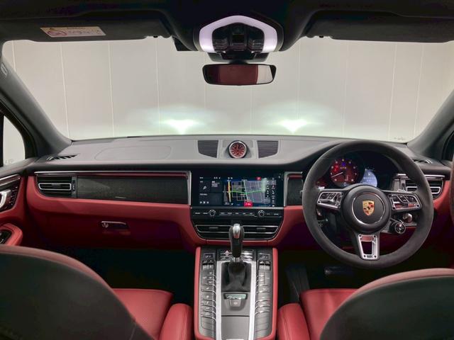 マカン マカンGTS 1オーナー OP275 赤レザー パノラマルーフ BOSEサラウンド RS純正21AWスポクロPKG 14way電動 アダプティブエアサス ハンドルヒーターカーボンインテリアPKG PDLS PLus(4枚目)