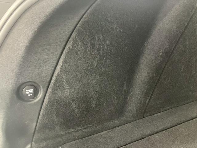 マカン マカンGTS 1オーナー OP275 赤レザー パノラマルーフ BOSEサラウンド RS純正21AWスポクロPKG 14way電動 アダプティブエアサス ハンドルヒーターカーボンインテリアPKG PDLS PLus(66枚目)