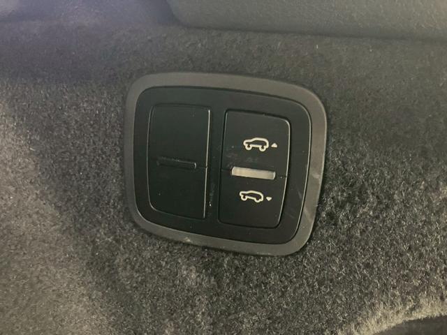 マカン マカンGTS 1オーナー OP275 赤レザー パノラマルーフ BOSEサラウンド RS純正21AWスポクロPKG 14way電動 アダプティブエアサス ハンドルヒーターカーボンインテリアPKG PDLS PLus(68枚目)