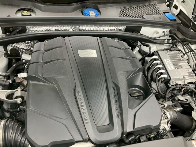 マカン マカンGTS 1オーナー OP275 赤レザー パノラマルーフ BOSEサラウンド RS純正21AWスポクロPKG 14way電動 アダプティブエアサス ハンドルヒーターカーボンインテリアPKG PDLS PLus(74枚目)