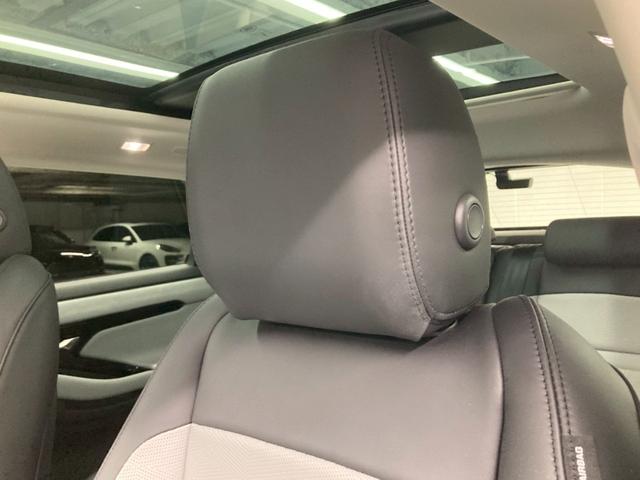 レンジローバーイヴォーク ダイナミック HSE P250 白/黒レザー 純正20AW 電動パノラマルーフ コールドクライメートパック ブラックコントラストルーフ プライバシーガラス ワイヤレス充電 MERIDIAN シャドーグレイアッシュパネル 前後ドラレコ(54枚目)