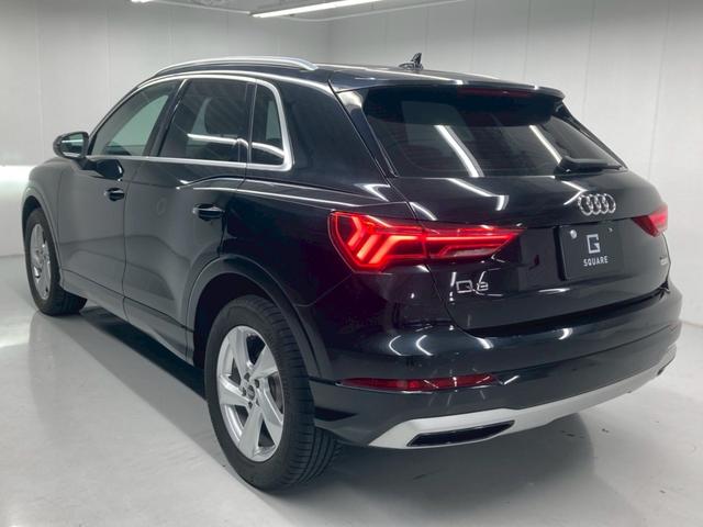 Ｑ３ ３５ＴＤＩクワトロアドバンスド　１オーナー　白レザー　前後ドラレコ　ワイヤレス充電　３６０°カメラ　純正１８ＡＷ　シートヒーター　パワーシート　パワーバックドア　ＡｐｐｌｅＣａｒＰｌａｙ　アンビエントライト　アダプティブクルーズ（16枚目）