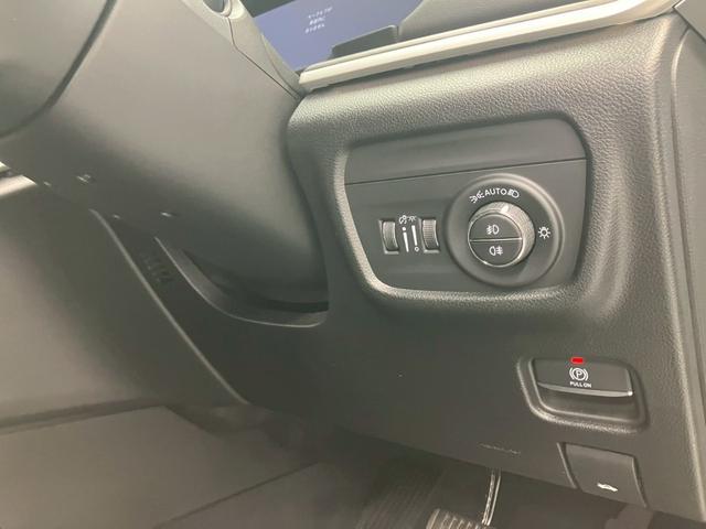 ジープ・グランドチェロキーL リミテッド 1オーナー 黒レザー 純正18AW TV・ナビ 前後ドラレコ HUD 360°カメラ ワイヤレスApple CarPlay 電動リアゲート ALPINE アダプティブクルーズ 温冷シート ETC2.0(32枚目)