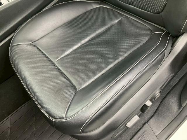 ジープ・グランドチェロキーL リミテッド 1オーナー 黒レザー 純正18AW TV・ナビ 前後ドラレコ HUD 360°カメラ ワイヤレスApple CarPlay 電動リアゲート ALPINE アダプティブクルーズ 温冷シート ETC2.0(52枚目)