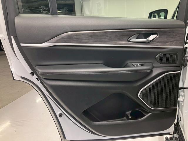 ジープ・グランドチェロキーL リミテッド 1オーナー 黒レザー 純正18AW TV・ナビ 前後ドラレコ HUD 360°カメラ ワイヤレスApple CarPlay 電動リアゲート ALPINE アダプティブクルーズ 温冷シート ETC2.0(58枚目)