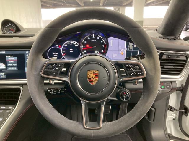 パナメーラ ＧＴＳ　１オーナー　ＯＰ２００　黒ハーフレザー　ＴＶ　ＰＤＣＣ　純正２０ＡＷサテンブラック　スポエグ　インテリアＰＫＧ　カーマインレッド　リアアクスル　レーンキプ　ポルシェエントリードライブ　プライバシガラス（31枚目）