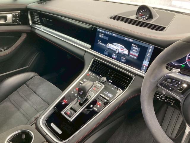 パナメーラ ＧＴＳ　１オーナー　ＯＰ２００　黒ハーフレザー　ＴＶ　ＰＤＣＣ　純正２０ＡＷサテンブラック　スポエグ　インテリアＰＫＧ　カーマインレッド　リアアクスル　レーンキプ　ポルシェエントリードライブ　プライバシガラス（33枚目）